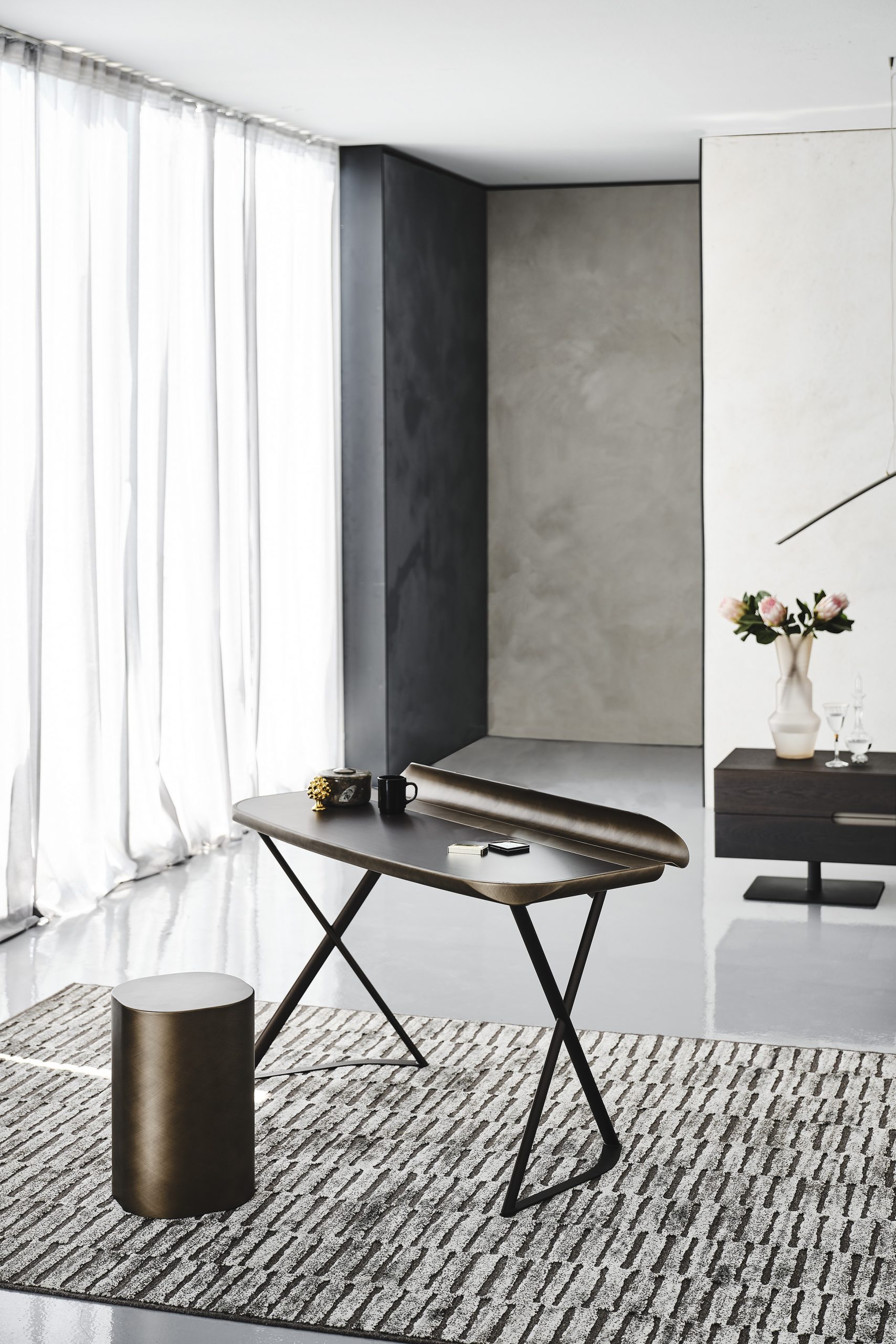 galleryImage