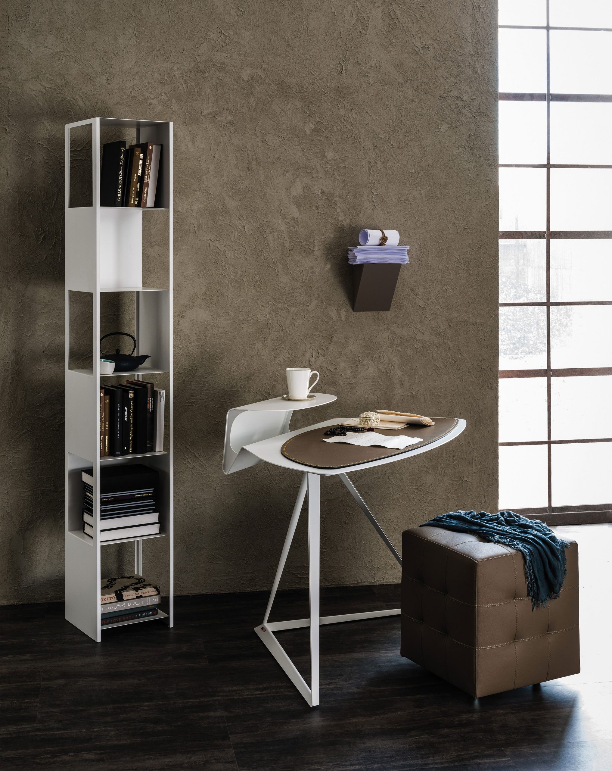 galleryImage