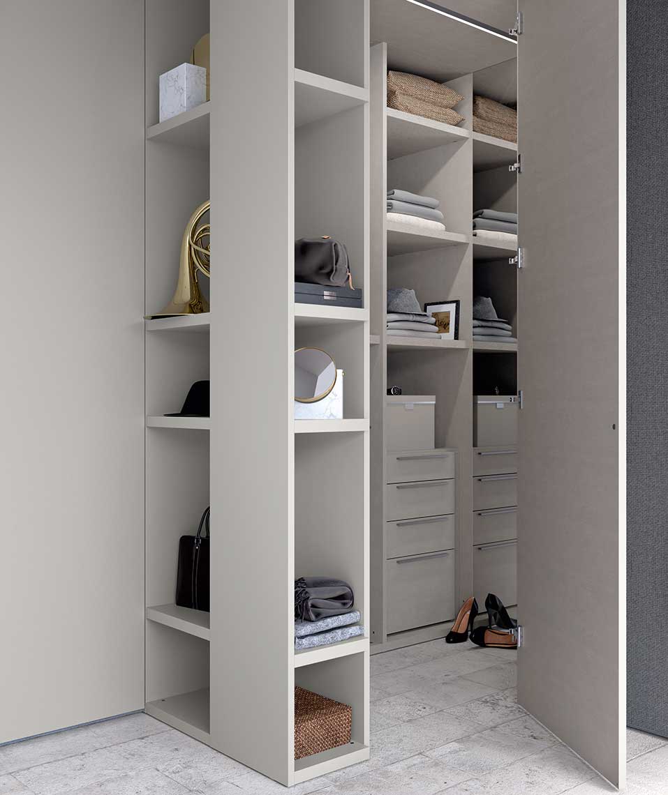 galleryImage