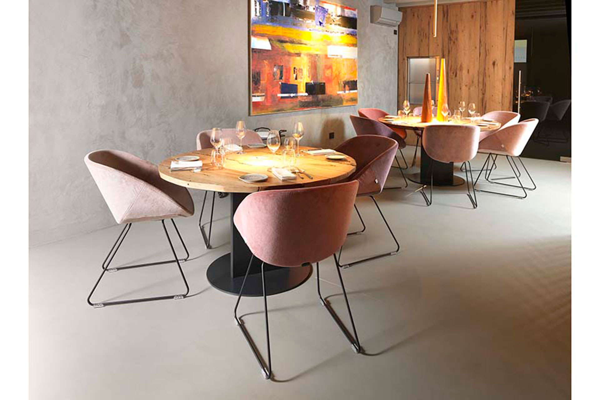 galleryImage